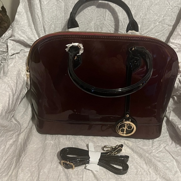New With Tags Elegant Burgundy Patent Leather Handbag - Picture 7 of 8